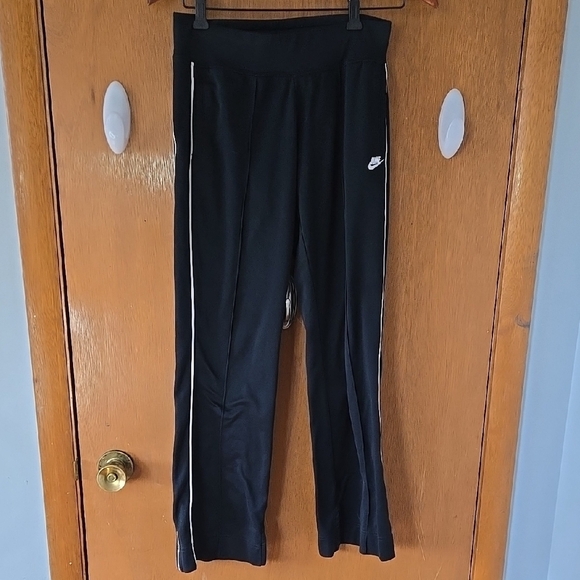 Nike Kids Black Athletic Pants - Picture 1 of 4